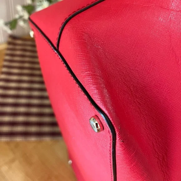 Kate Spade Tote - Picture 3 of 14